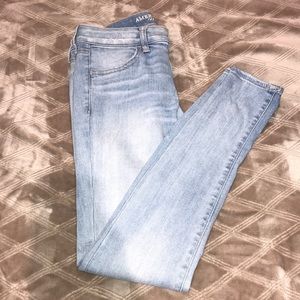 Women’s jeans